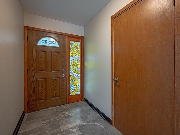 4th image of 3801 Pierce St