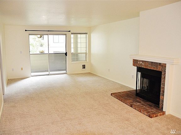 2nd image of 15433 Country Club Dr Unit G301