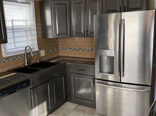 5055 N 67th St, Milwaukee, WI 53218