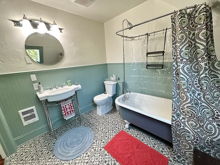 4009 NE 8th Ave — Photo 19