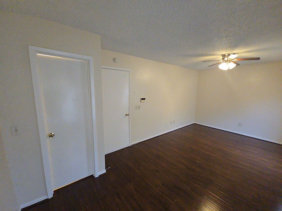 1st image of 2813 Great Lakes Ave