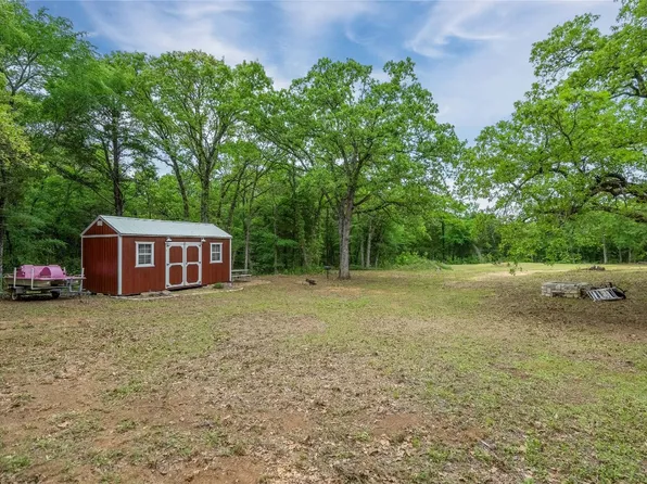 635 Sleepy Hollow Ln, Valley View, TX 76272