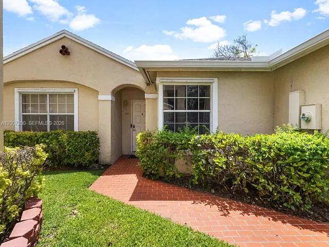 11804 NW 13th St — Photo 10