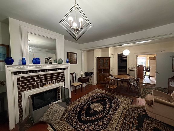2nd image of 95 Lexington Ave