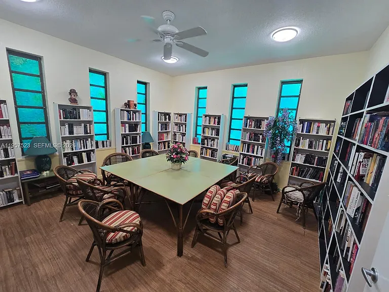 5151 W Oakland Park Blvd #303 — Photo 42