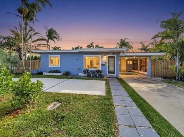 2304 SE 13th Ct, Pompano Beach, FL 33062