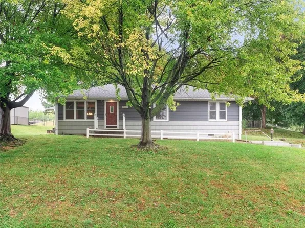 5416 Anah St, Saint Joseph, MO 64504