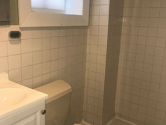 Bathroom basement 