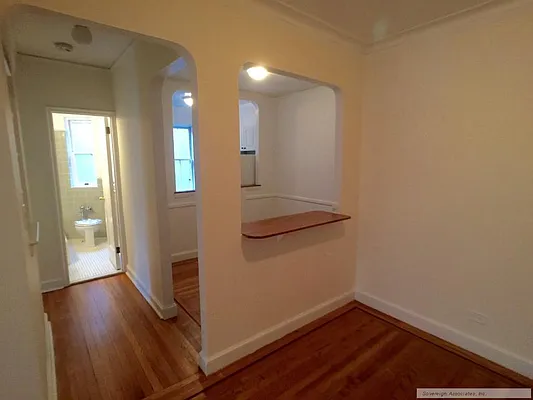 Rented by Sovereign Associates | media 25