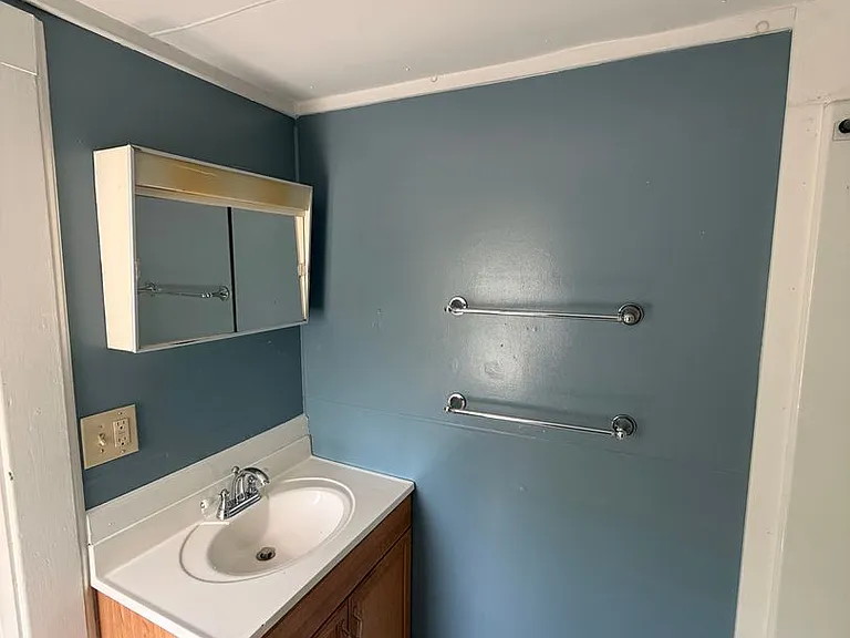 133 State Rd — Photo 12
