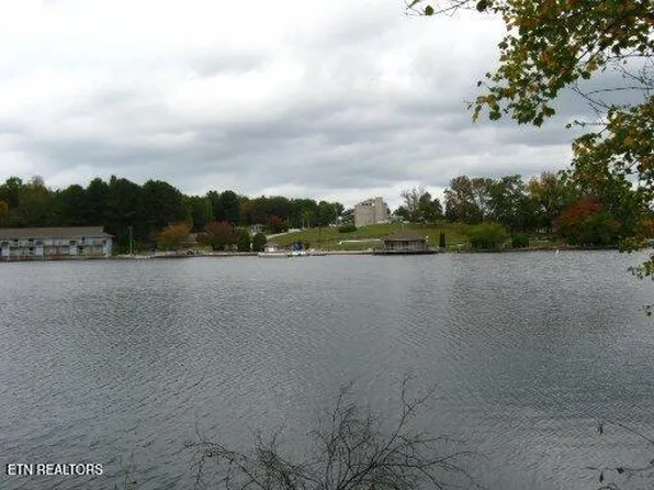 Riverbend Dr, Crossville, TN 38555