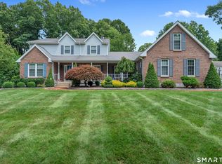 107 Holly Hill Dr, Southington, CT 06489