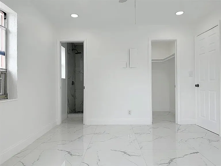 1850 Rodman St #1-4 — Photo 6