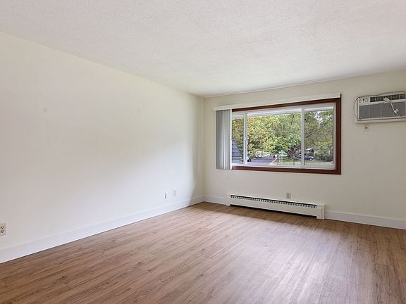 3rd image of 2407 Hampshire Ave S APT 202