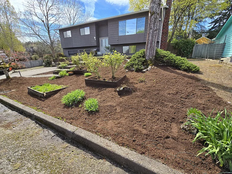 13110 SW Ash Dr — Photo 1