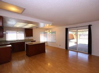 102 Summer Rim Cir, Sacramento, CA 95823