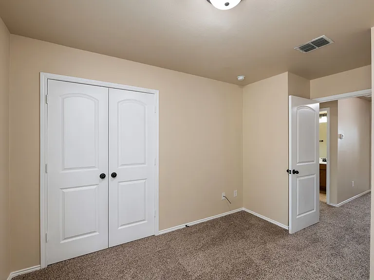 382 Armstrong Ln — Photo 19