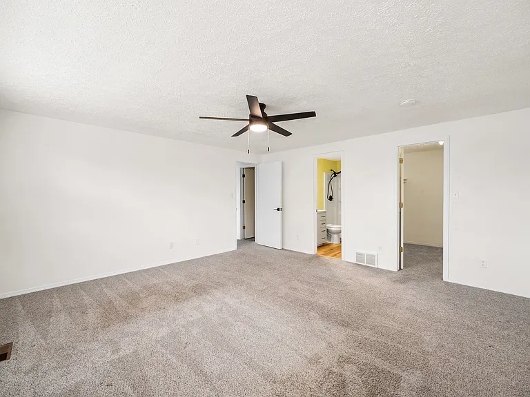 2785 Frazier Ln — Photo 17