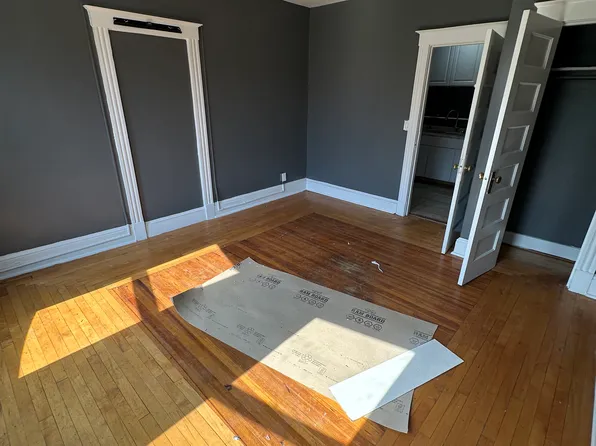 25 Green St #3C, Waterbury, CT 06708