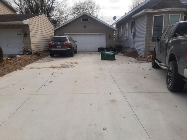 315 Armstrong Ave, Butterfield, MN 56120