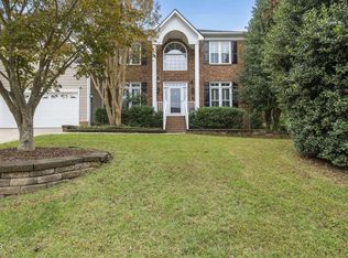 102 Travilah Oaks Ln, Cary, NC 27518