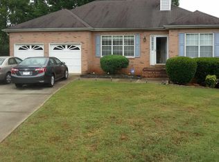 11716 Palmer Ct, Fayetteville, GA 30215