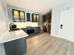 3232 Henrietta St #1FE, Saint Louis, MO 63104