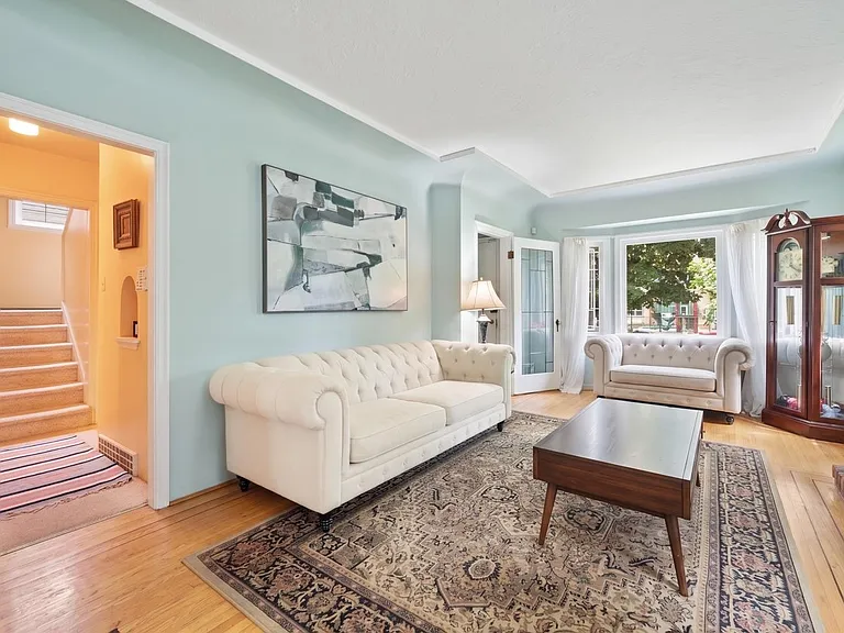 3079 Crown St — Photo 5