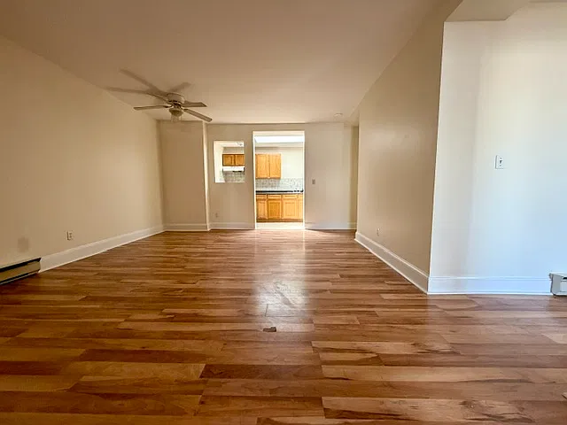 433 Warren St — Photo 3