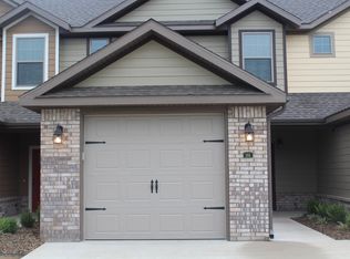 188 Old Farmington Rd, Farmington, AR 72730