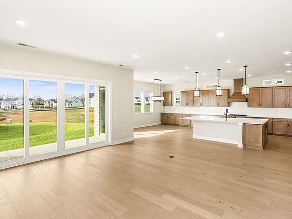 7th image of this home