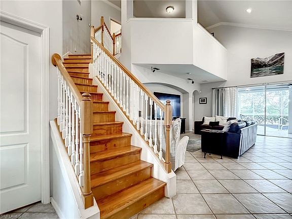 2nd image of 8359 Laurel Lakes BLVD