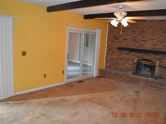 2nd image of 8873 Valley Circle Dr