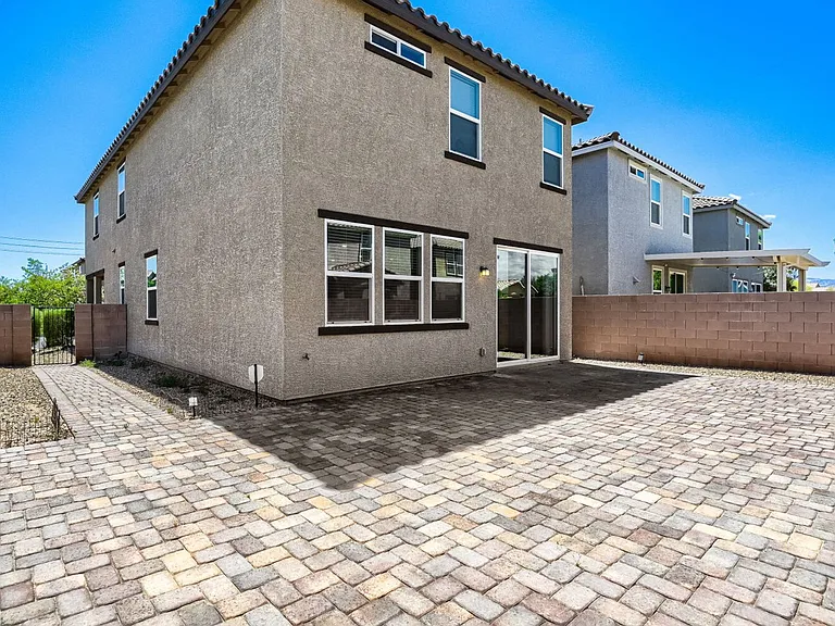 5774 Blue Serenity Ct — Photo 17