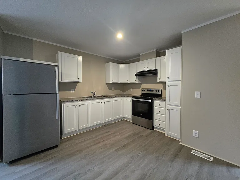 75 Eagle Dr — Photo 15