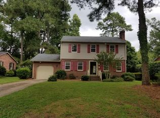 9 Cale Cir, Newport News, VA 23606