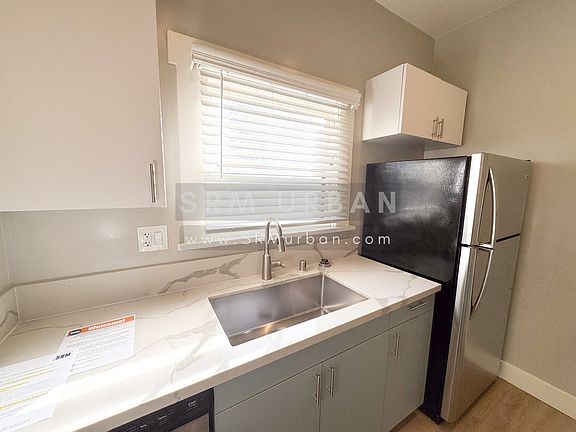 5th image of 1360 7th Ave #26