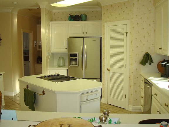 2nd image of 215 Beachwalk Ln