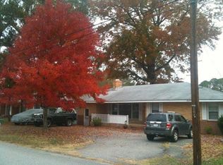 826 Melvin Dr, Portsmouth, VA 23701
