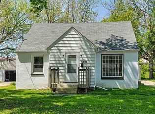 6408 SW 17th St, Des Moines, IA 50315