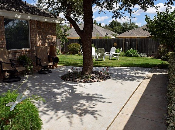 2nd image of 4519 Woodhollow Dr