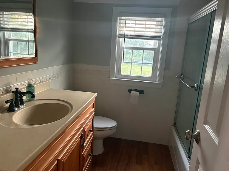 Full Bath