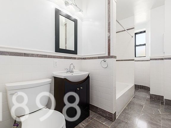 5th image of 100 Lefferts Ave APT 5B