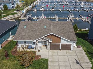 1193 Bayside Dr, Portage, IN 46368