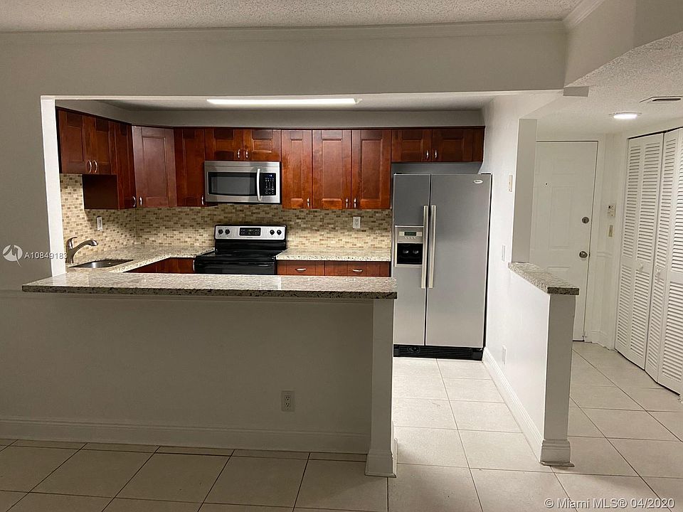 1st image of 4111 NW 88th Ave APT 103