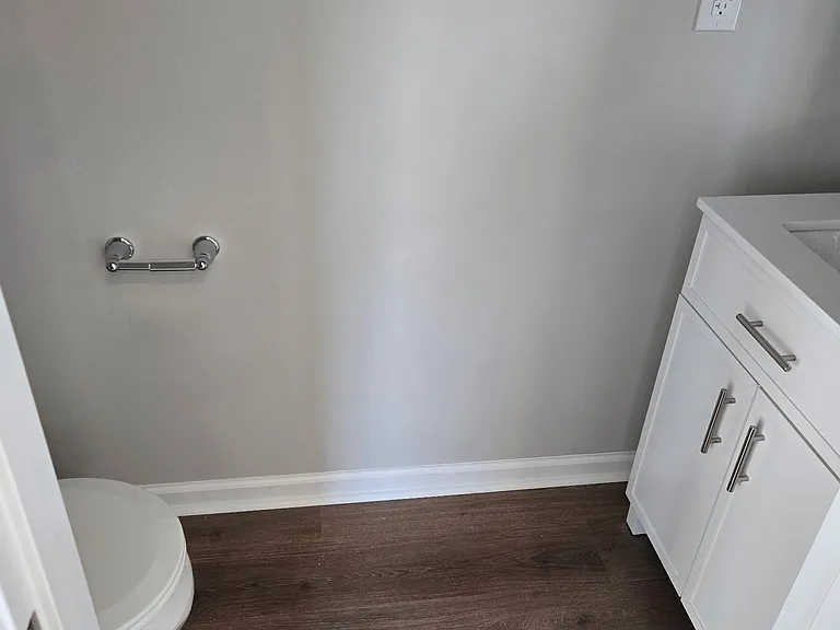 723 Mill St #1 — Photo 6