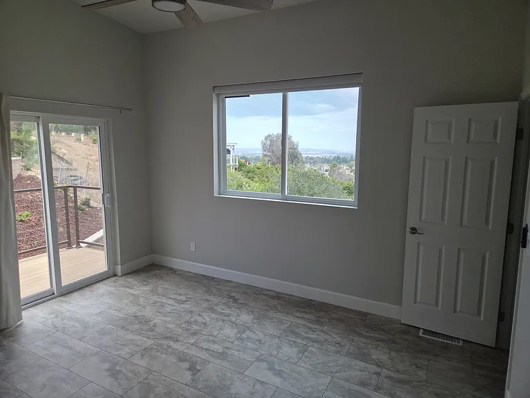 13507 Samantha Ave — Photo 6