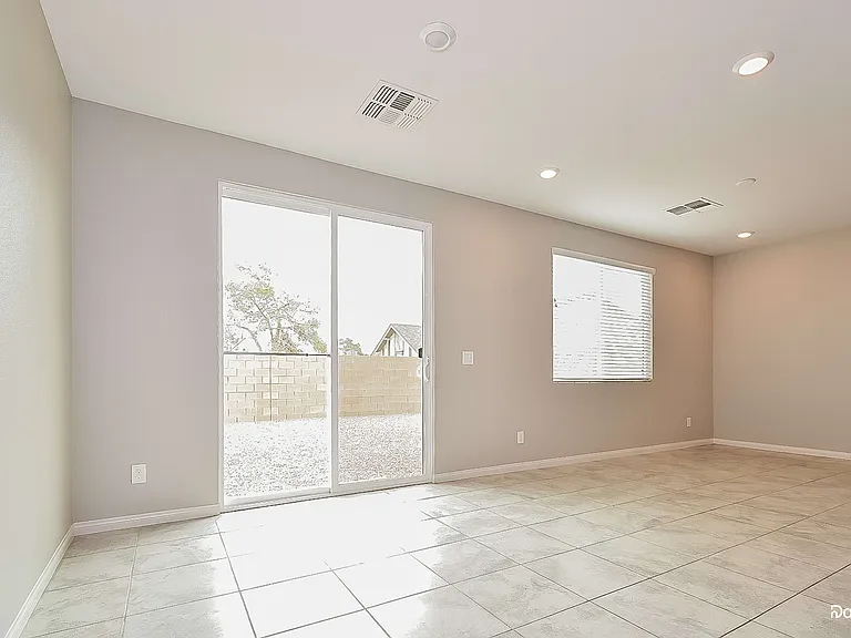 1630 Crisp Pear Ct — Photo 5