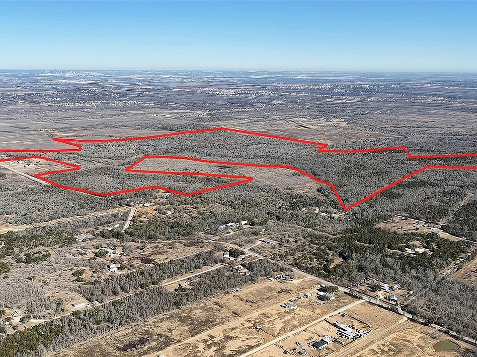 1st image of Lytton Ln