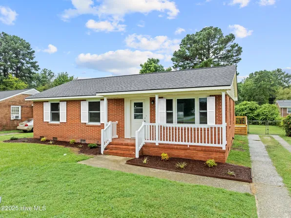 2300 Panola Street, Tarboro, NC 27886